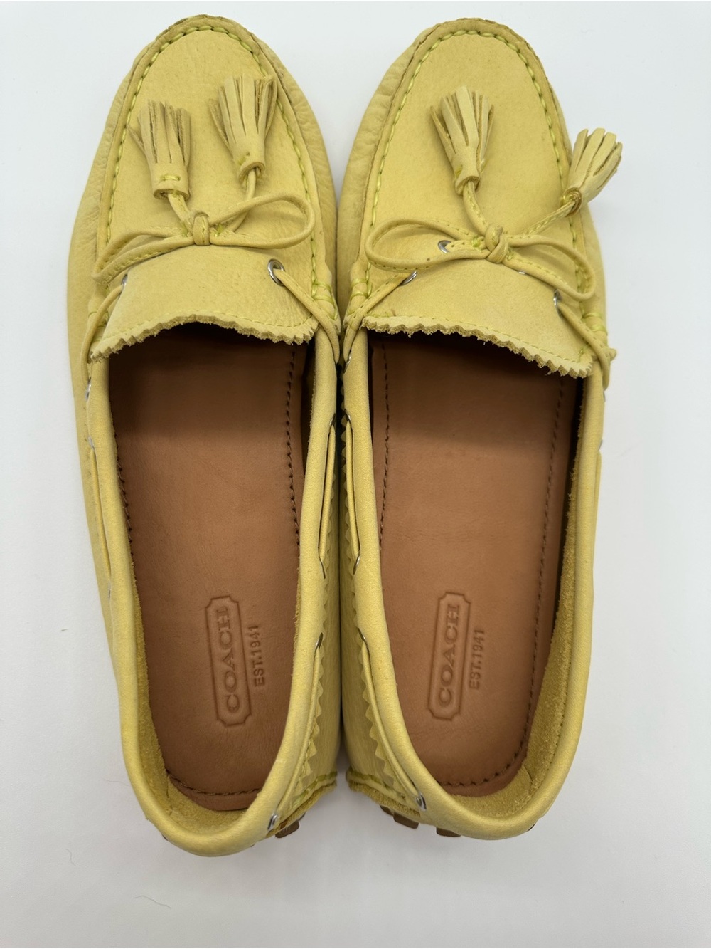 Coach Nadia Yellow Suede Tassel Driving Moccasins Size 8, Never worn